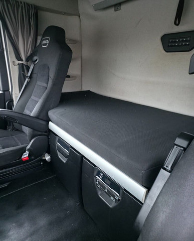 Cabeza tractora IvecoS-Way 460 4x2 LNG / LBG: foto 14 Cabeza tractora IvecoS-Way 460 4x2 LNG / LBG: foto 14