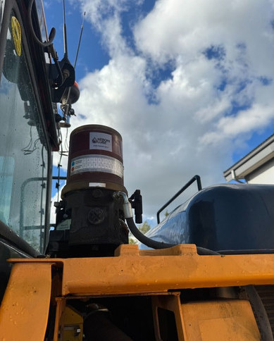 Leasing de  HyundaiHX160L + Engcon HyundaiHX160L + Engcon: foto 17