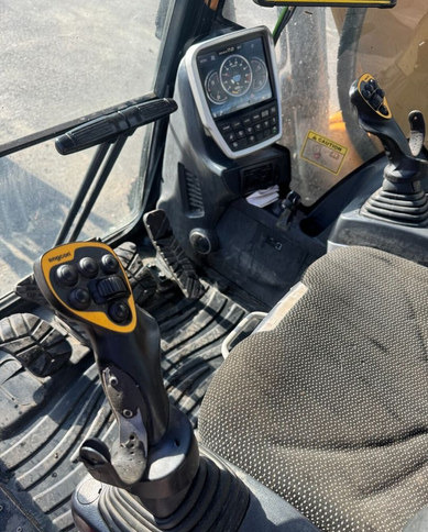 Leasing de  HyundaiHX160L + Engcon HyundaiHX160L + Engcon: foto 12