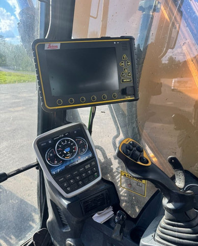 Leasing de  HyundaiHX160L + Engcon HyundaiHX160L + Engcon: foto 14