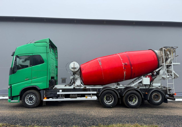 VolvoFH16 650 8x4 - Camión hormigonera: foto 3 VolvoFH16 650 8x4 - Camión hormigonera: foto 3