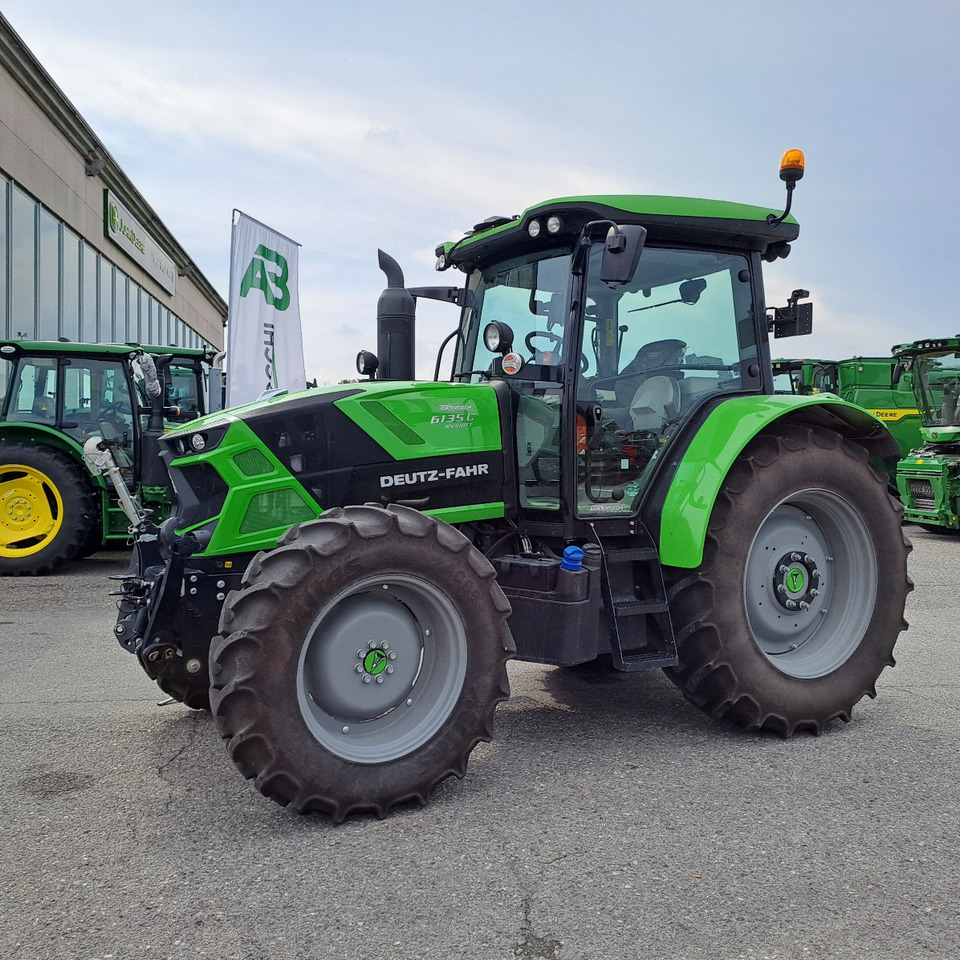 DEUTZ-FAHR 6135 CRV SHIFT - Tractor: foto 1 DEUTZ-FAHR 6135 CRV SHIFT - Tractor: foto 1