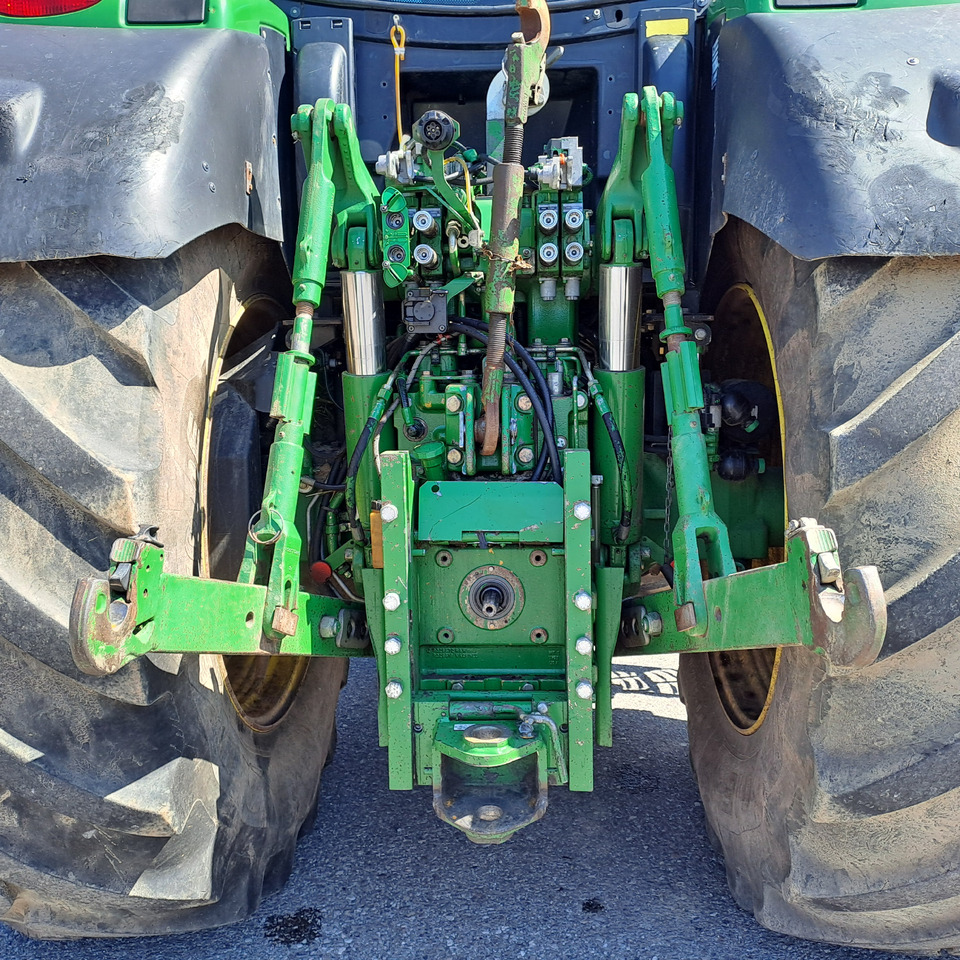 JOHN DEERE 6210R - Tractor: foto 5 JOHN DEERE 6210R - Tractor: foto 5