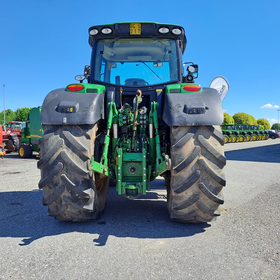 JOHN DEERE 6210R - Tractor: foto 4 JOHN DEERE 6210R - Tractor: foto 4