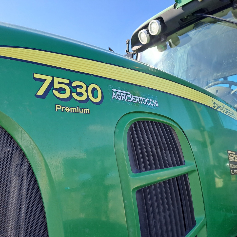 JOHN DEERE 7530 PREMIUM - Tractor: foto 4 JOHN DEERE 7530 PREMIUM - Tractor: foto 4