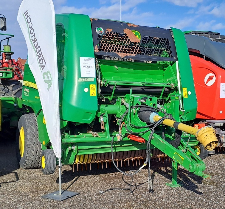 JOHN DEERE 960 - Rotoempacadora: foto 1 JOHN DEERE 960 - Rotoempacadora: foto 1