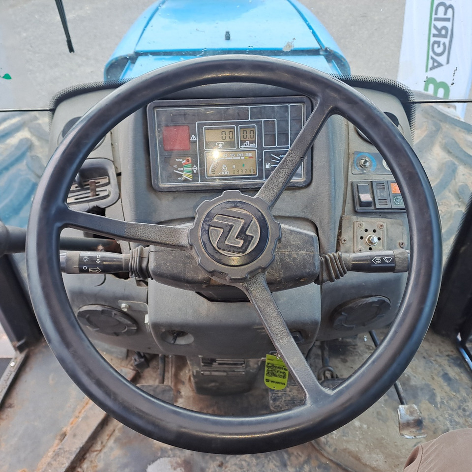 Tractor LANDINI LEGEND 105 - ASTA: foto 11 Tractor LANDINI LEGEND 105 - ASTA: foto 11