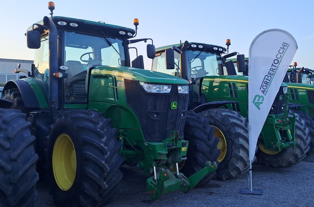 JOHN DEERE 7230R - ASTA AGRIBERTOCCHI - Otra maquinaria: foto 2 JOHN DEERE 7230R - ASTA AGRIBERTOCCHI - Otra maquinaria: foto 2