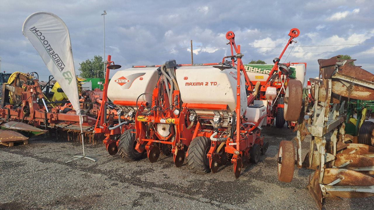 SEMINATRICE DI PRECISIONE KUHN MAXIMA 2 TD - Sembradora: foto 2 SEMINATRICE DI PRECISIONE KUHN MAXIMA 2 TD - Sembradora: foto 2