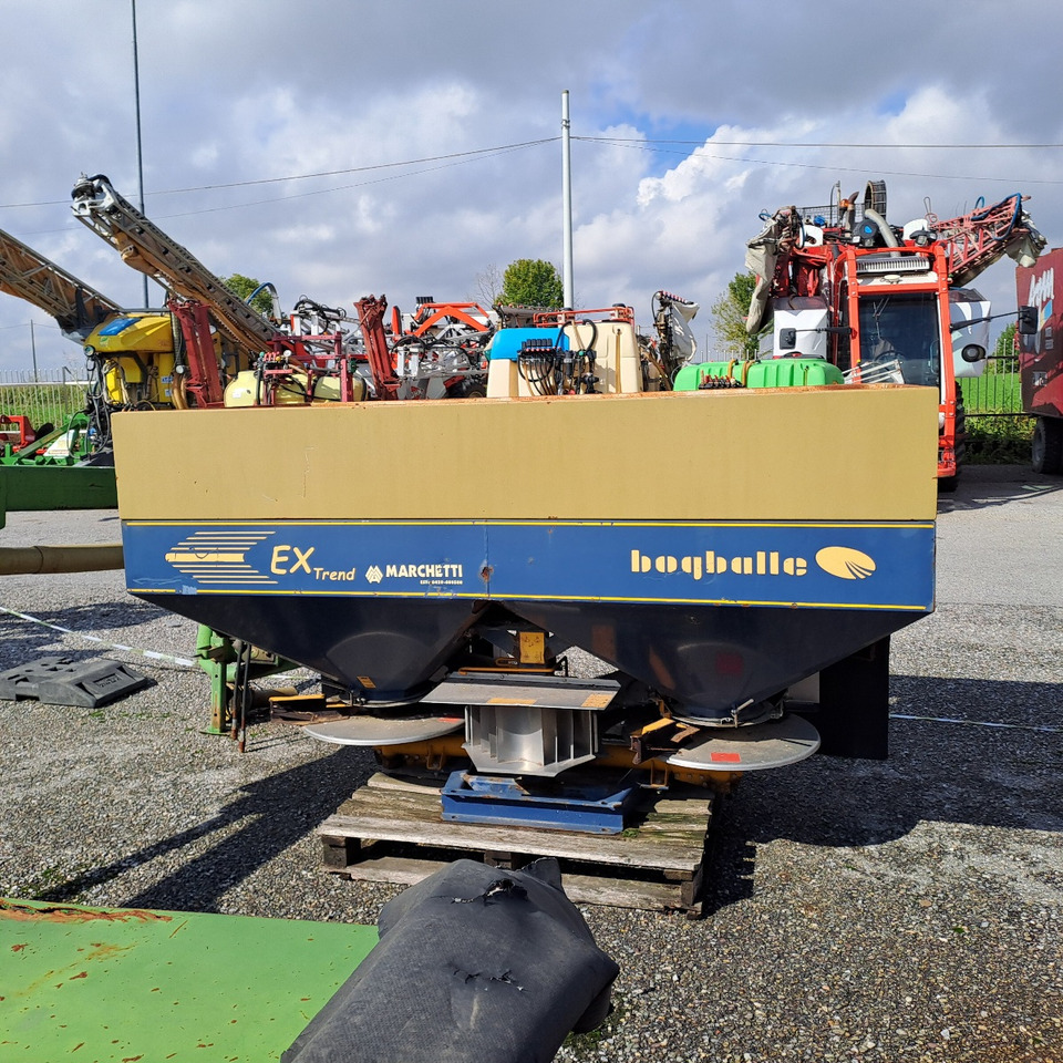 SPANDICONCIME BOGBALLE  EX T - Esparcidor de fertilizantes: foto 1 SPANDICONCIME BOGBALLE  EX T - Esparcidor de fertilizantes: foto 1