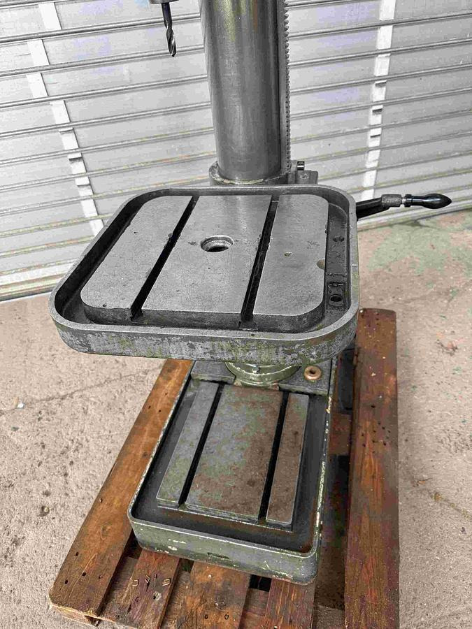 Säulenbohrmaschine ALZMETALL - Taladro de columna: foto 2 Säulenbohrmaschine ALZMETALL - Taladro de columna: foto 2