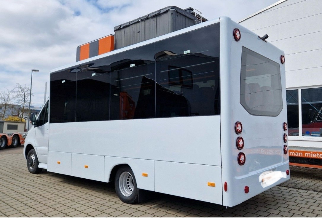 Mercedes Benz Sprinter 519 CDI 29 Sitzplätze - Autobús escolar: foto 2 Mercedes Benz Sprinter 519 CDI 29 Sitzplätze - Autobús escolar: foto 2