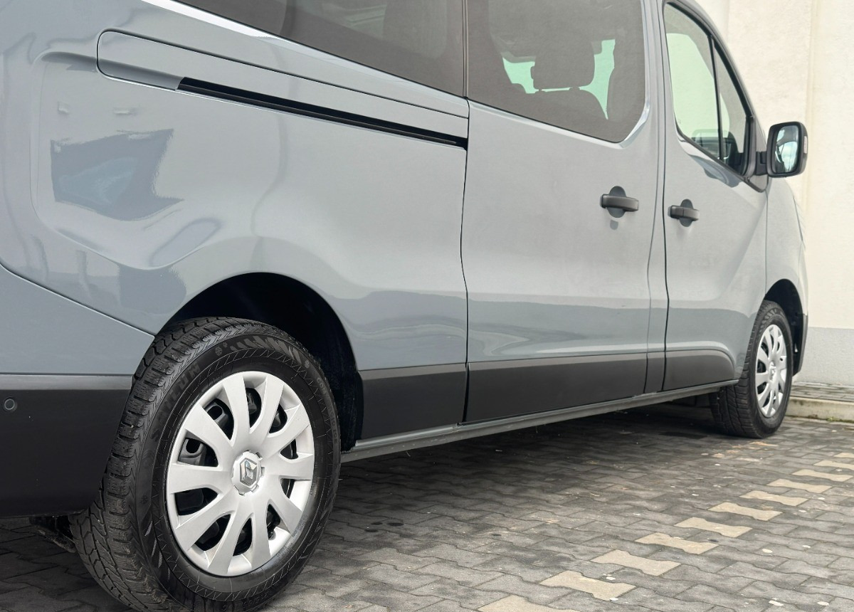 Minibús, Furgoneta de pasajeros Renault Trafic Long 9 osobowy 2.0 DCI 150 KM Rok 2023 Przewóz osób niepełnosprawnych: foto 23 Minibús, Furgoneta de pasajeros Renault Trafic Long 9 osobowy 2.0 DCI 150 KM Rok 2023 Przewóz osób niepełnosprawnych: foto 23