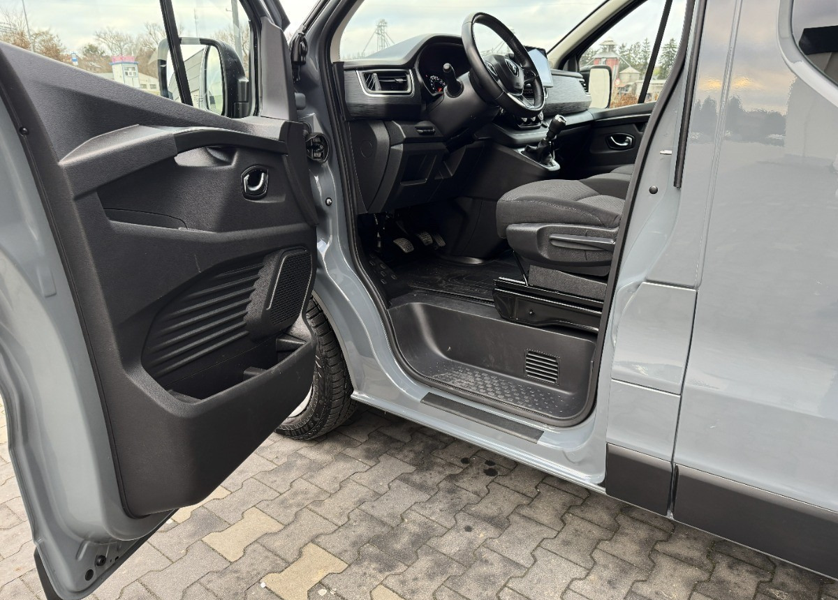 Minibús, Furgoneta de pasajeros Renault Trafic Long 9 osobowy 2.0 DCI 150 KM Rok 2023 Przewóz osób niepełnosprawnych: foto 31 Minibús, Furgoneta de pasajeros Renault Trafic Long 9 osobowy 2.0 DCI 150 KM Rok 2023 Przewóz osób niepełnosprawnych: foto 31