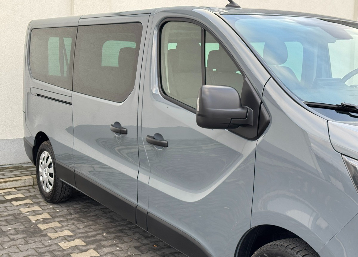 Minibús, Furgoneta de pasajeros Renault Trafic Long 9 osobowy 2.0 DCI 150 KM Rok 2023 Przewóz osób niepełnosprawnych: foto 12 Minibús, Furgoneta de pasajeros Renault Trafic Long 9 osobowy 2.0 DCI 150 KM Rok 2023 Przewóz osób niepełnosprawnych: foto 12