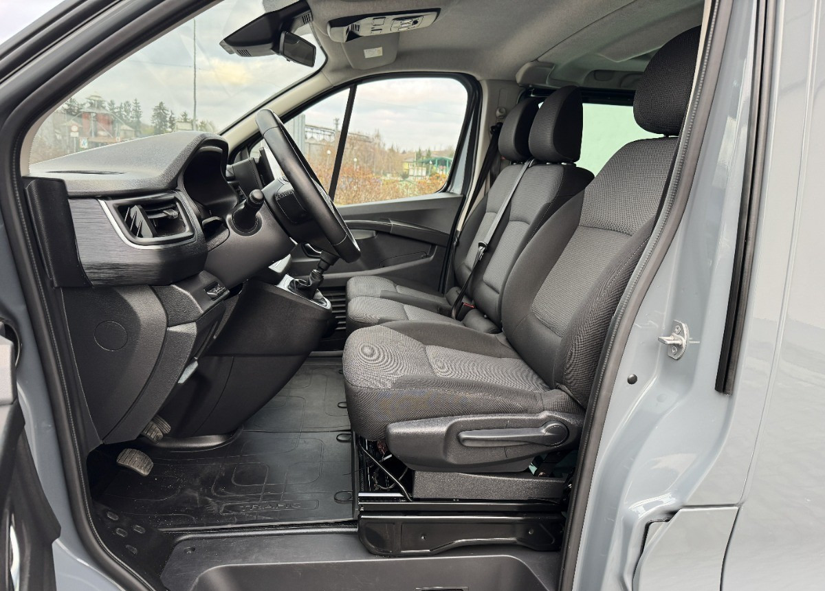 Minibús, Furgoneta de pasajeros Renault Trafic Long 9 osobowy 2.0 DCI 150 KM Rok 2023 Przewóz osób niepełnosprawnych: foto 32 Minibús, Furgoneta de pasajeros Renault Trafic Long 9 osobowy 2.0 DCI 150 KM Rok 2023 Przewóz osób niepełnosprawnych: foto 32