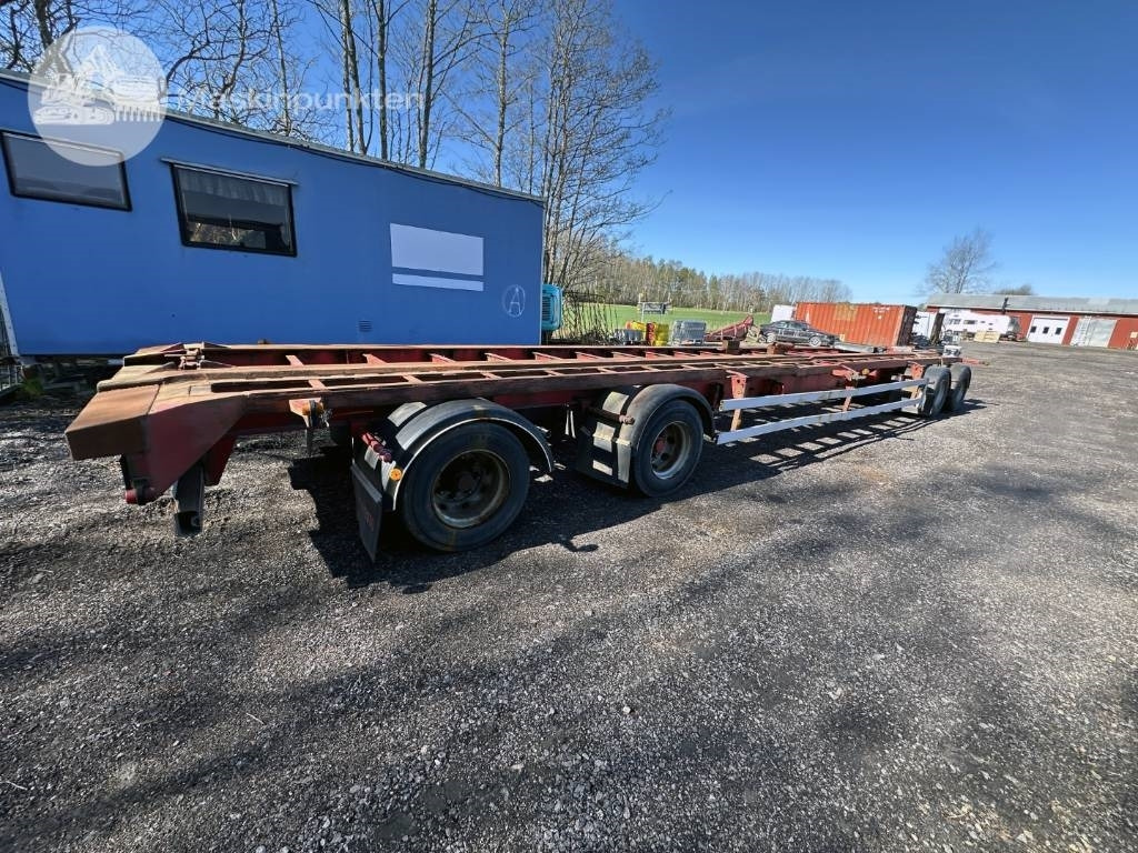 Briab SBLB4X-34-127 - Remolque multilift/ Portacontenedores de cadenas: foto 4 Briab SBLB4X-34-127 - Remolque multilift/ Portacontenedores de cadenas: foto 4