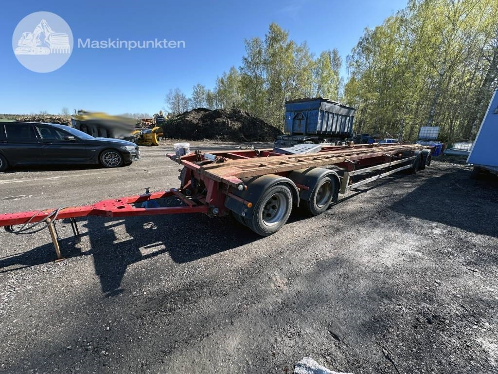 Briab SBLB4X-34-127 - Remolque multilift/ Portacontenedores de cadenas: foto 1 Briab SBLB4X-34-127 - Remolque multilift/ Portacontenedores de cadenas: foto 1