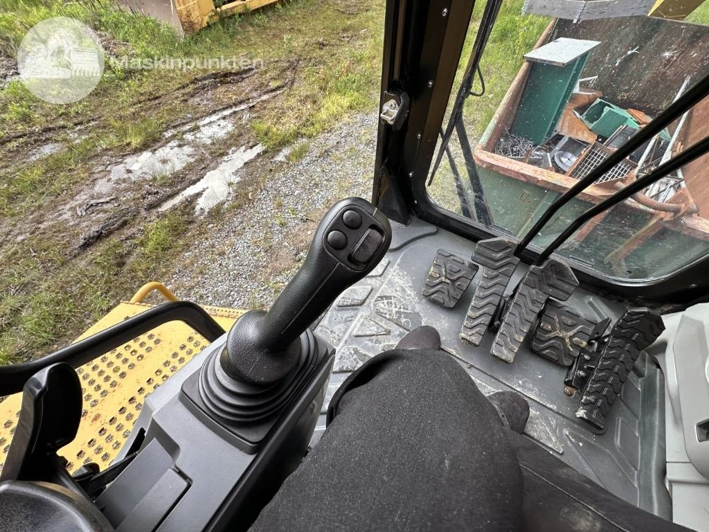 Excavadora de cadenas CAT 374 F L: foto 17