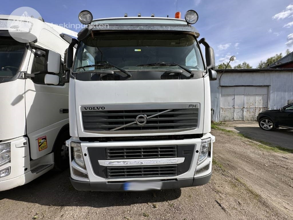 Volvo FH 440 Puscher - Cabeza tractora: foto 2 Volvo FH 440 Puscher - Cabeza tractora: foto 2