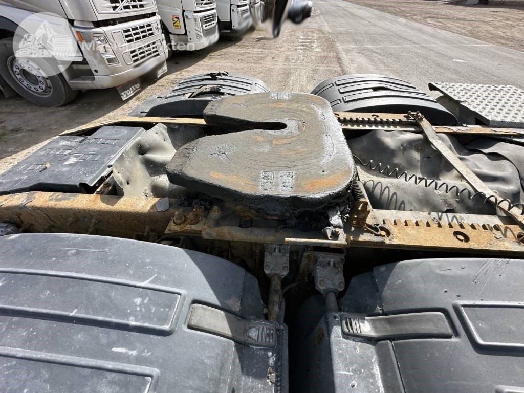 Cabeza tractora Volvo FH 460: foto 45