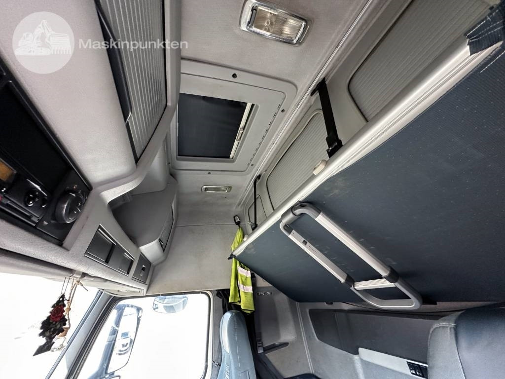 Cabeza tractora Volvo FH 460: foto 17