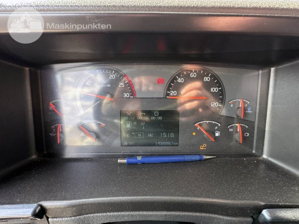 Cabeza tractora Volvo FH 460: foto 30
