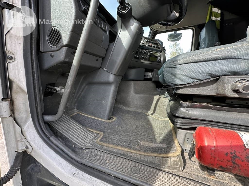 Cabeza tractora Volvo FH 460: foto 12
