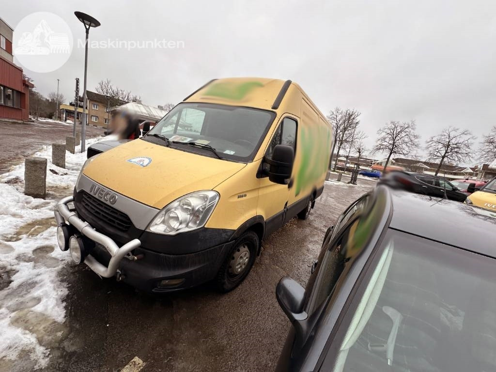 Iveco Daily 35 S13 V - Furgón: foto 1 Iveco Daily 35 S13 V - Furgón: foto 1