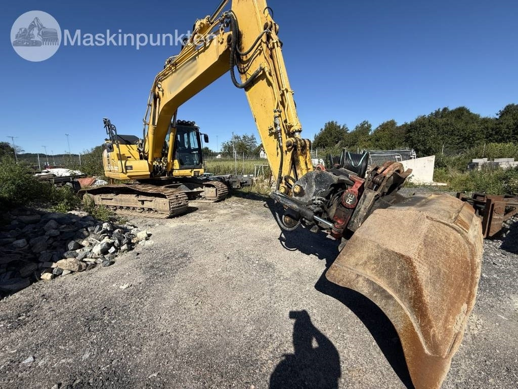 Komatsu PC 210 LC-11 - Excavadora de cadenas: foto 1 Komatsu PC 210 LC-11 - Excavadora de cadenas: foto 1