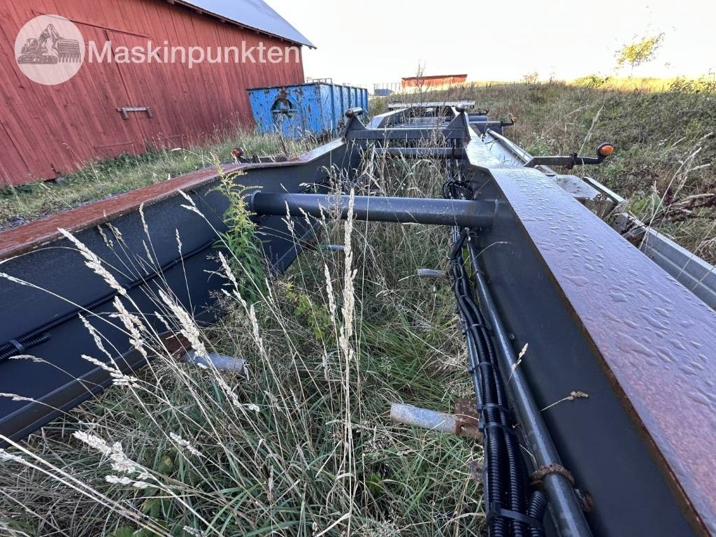 Mjölbysläpet SFL4-12,5-3 - Remolque multilift/ Portacontenedores de cadenas: foto 4 Mjölbysläpet SFL4-12,5-3 - Remolque multilift/ Portacontenedores de cadenas: foto 4