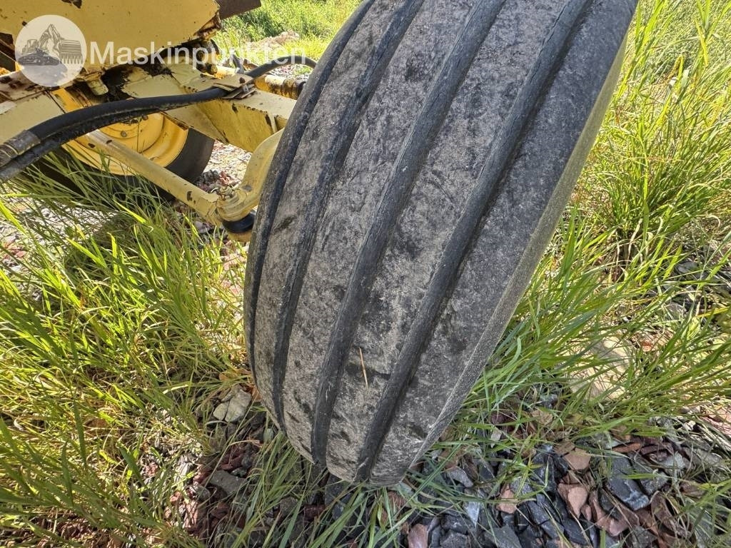 Cosechadora de granos New Holland 1530: foto 12 Cosechadora de granos New Holland 1530: foto 12