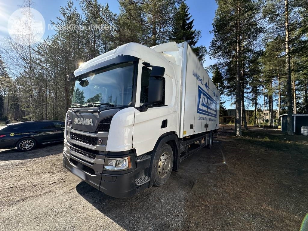 Scania P 250 - Camión caja cerrada: foto 1 Scania P 250 - Camión caja cerrada: foto 1