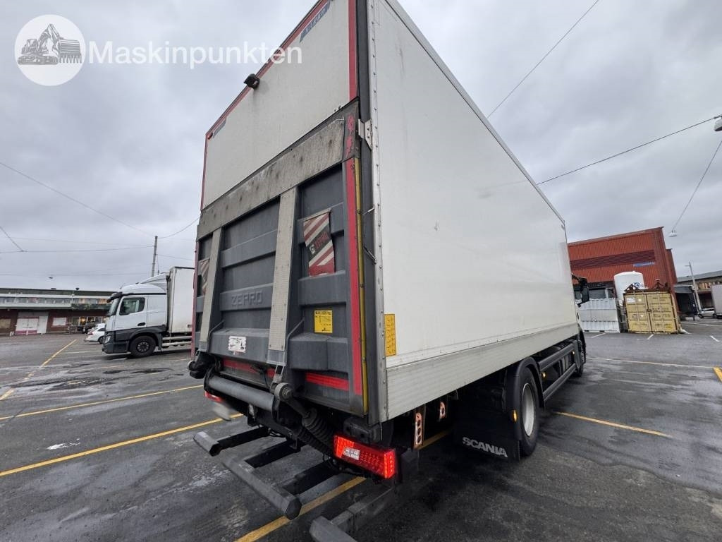 Scania P 250 - Camión caja cerrada: foto 3 Scania P 250 - Camión caja cerrada: foto 3