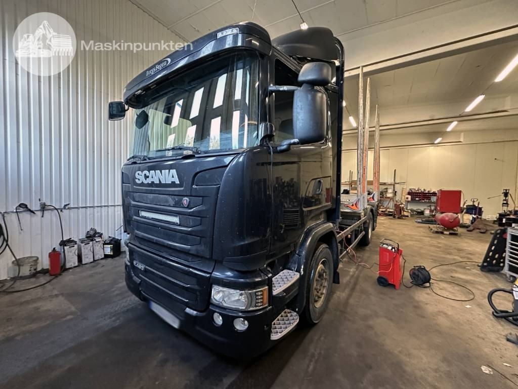 Camión forestal Scania R 490 LB: foto 1