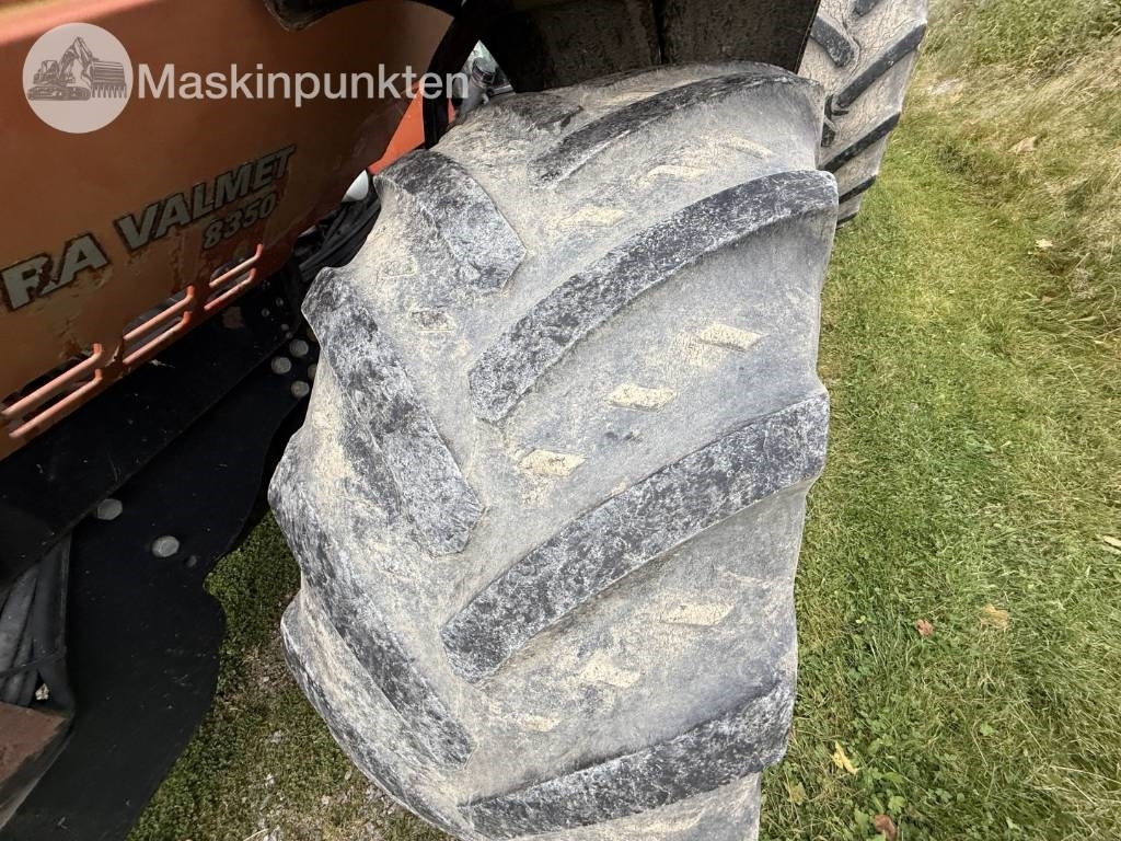 Tractor Valtra Valmet 8350-4: foto 24 Tractor Valtra Valmet 8350-4: foto 24