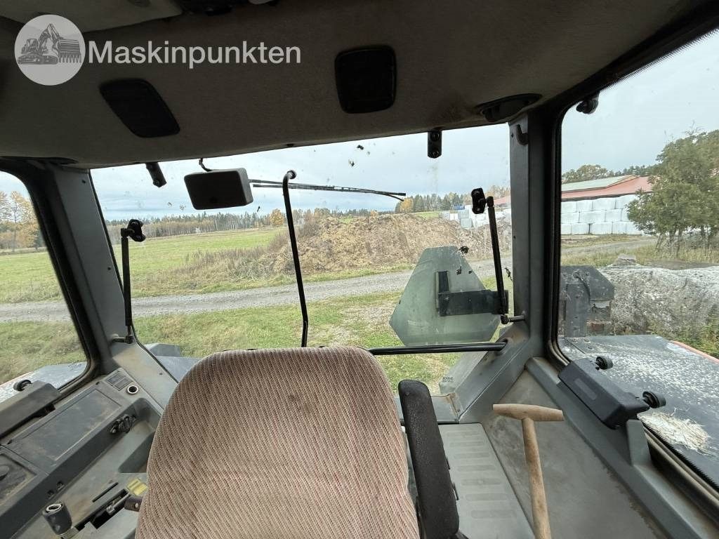 Tractor Valtra Valmet 8350-4: foto 12 Tractor Valtra Valmet 8350-4: foto 12