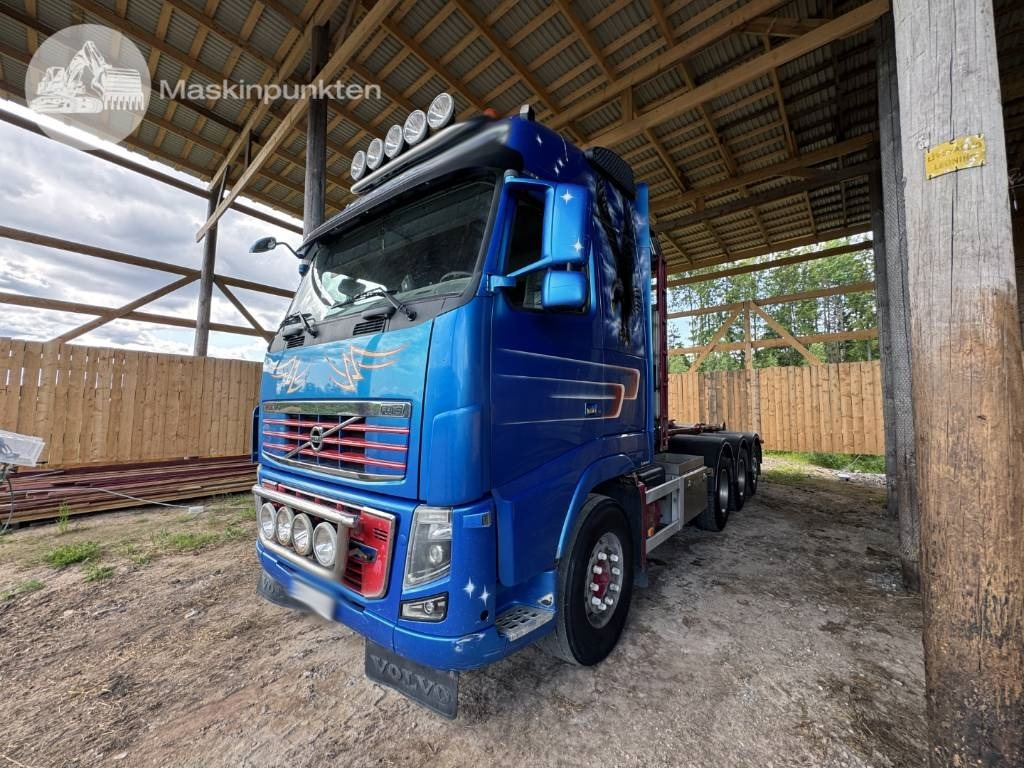 Volvo FH 16 550 - Camión multibasculante: foto 1 Volvo FH 16 550 - Camión multibasculante: foto 1