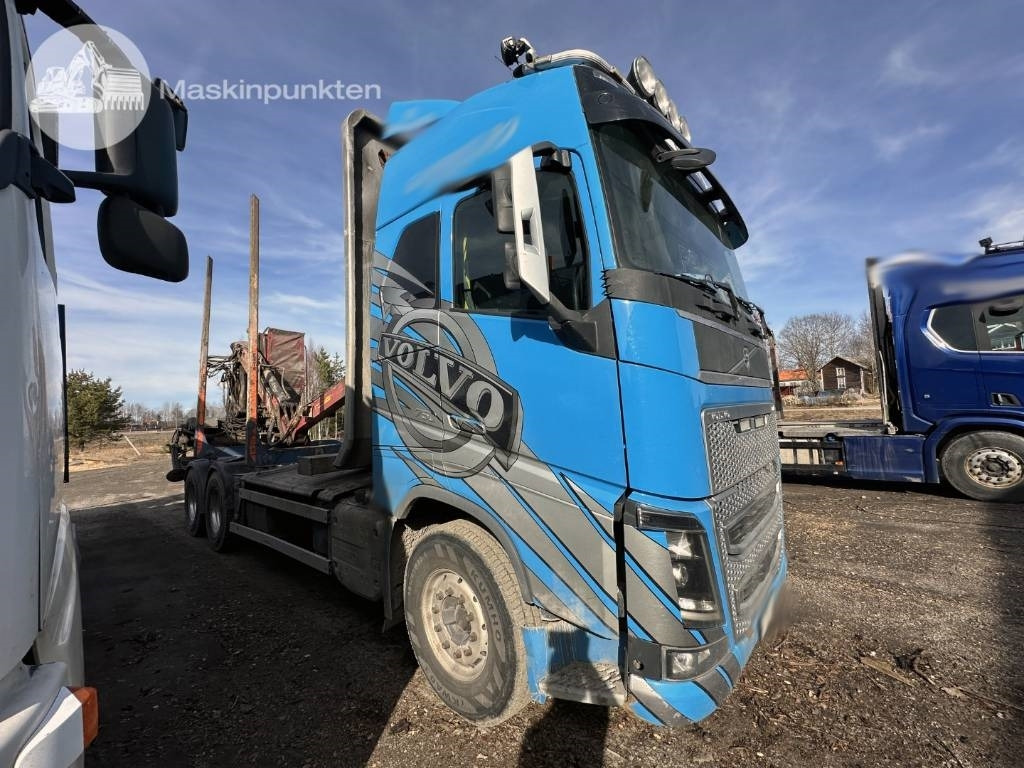 Volvo FH 16 750 - Camión forestal: foto 3 Volvo FH 16 750 - Camión forestal: foto 3
