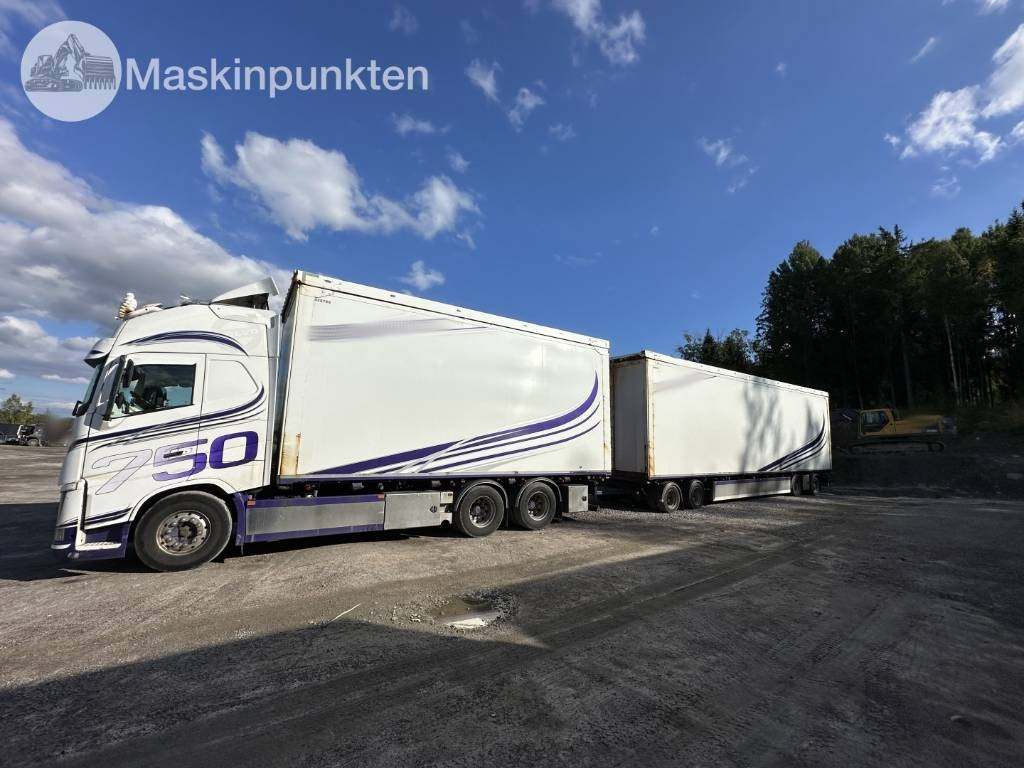 Volvo FH 16 750 - Camión caja cerrada: foto 1 Volvo FH 16 750 - Camión caja cerrada: foto 1