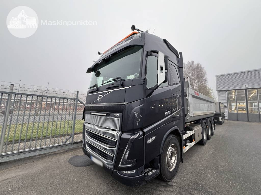 Volvo FH 16 750 - Camión volquete: foto 1 Volvo FH 16 750 - Camión volquete: foto 1