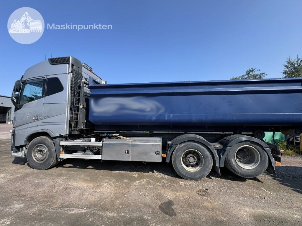 Volvo FH 16 750 - Camión multibasculante: foto 2 Volvo FH 16 750 - Camión multibasculante: foto 2