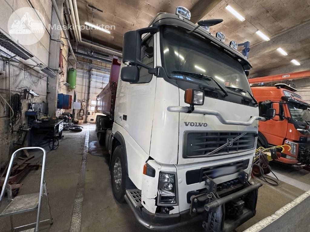 Volvo FH 480 - Camión volquete: foto 3 Volvo FH 480 - Camión volquete: foto 3
