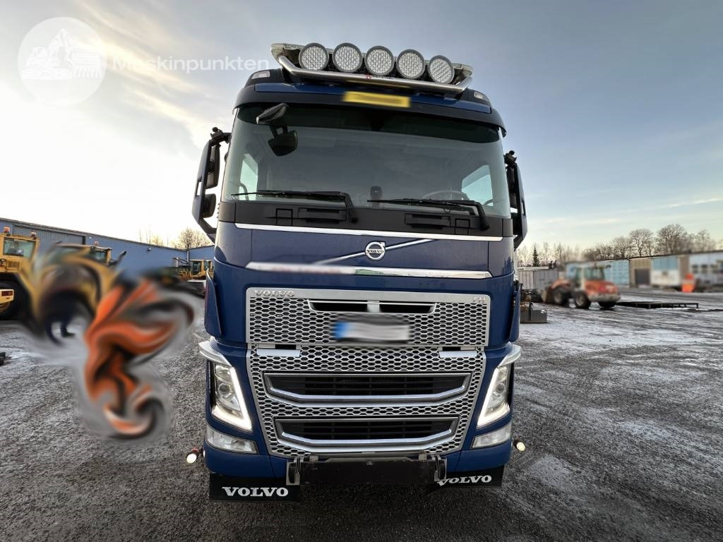 Volvo FH 540 - Camión grúa: foto 5 Volvo FH 540 - Camión grúa: foto 5