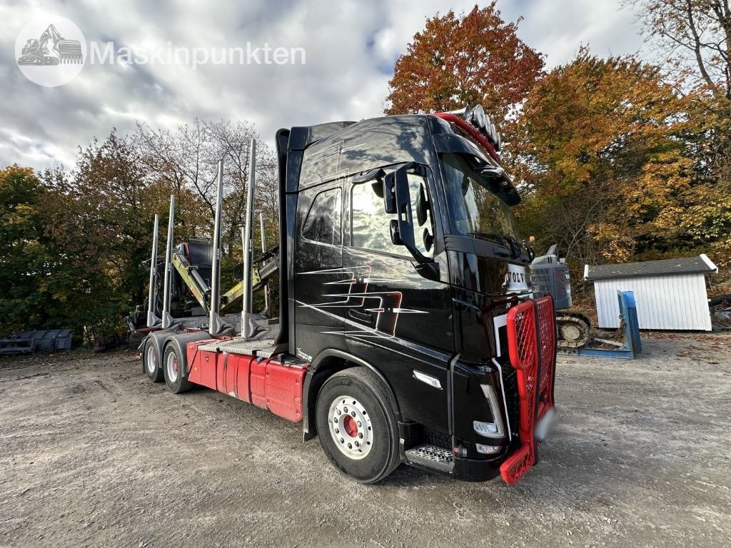 Volvo FH 64 R Timmerbil med kran  - Camión forestal: foto 3 Volvo FH 64 R Timmerbil med kran  - Camión forestal: foto 3