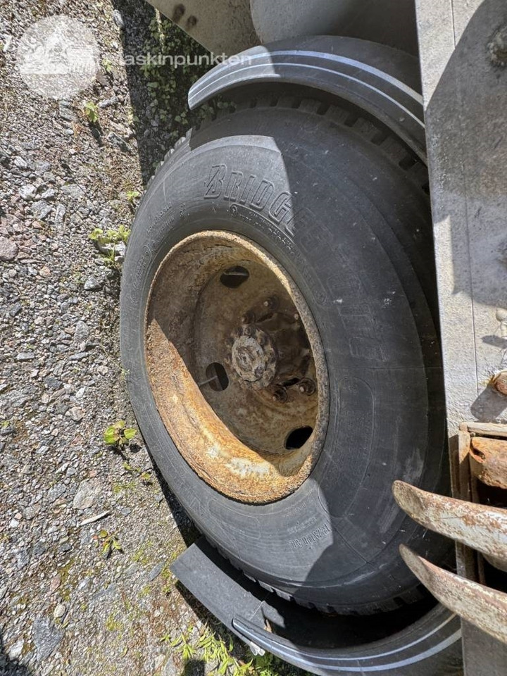 Camión grúa Volvo FL 614: foto 11