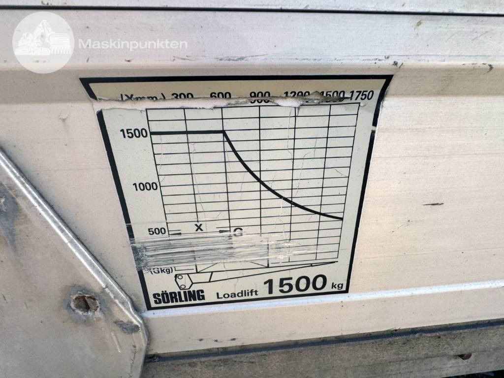 Camión grúa Volvo FL 614: foto 17