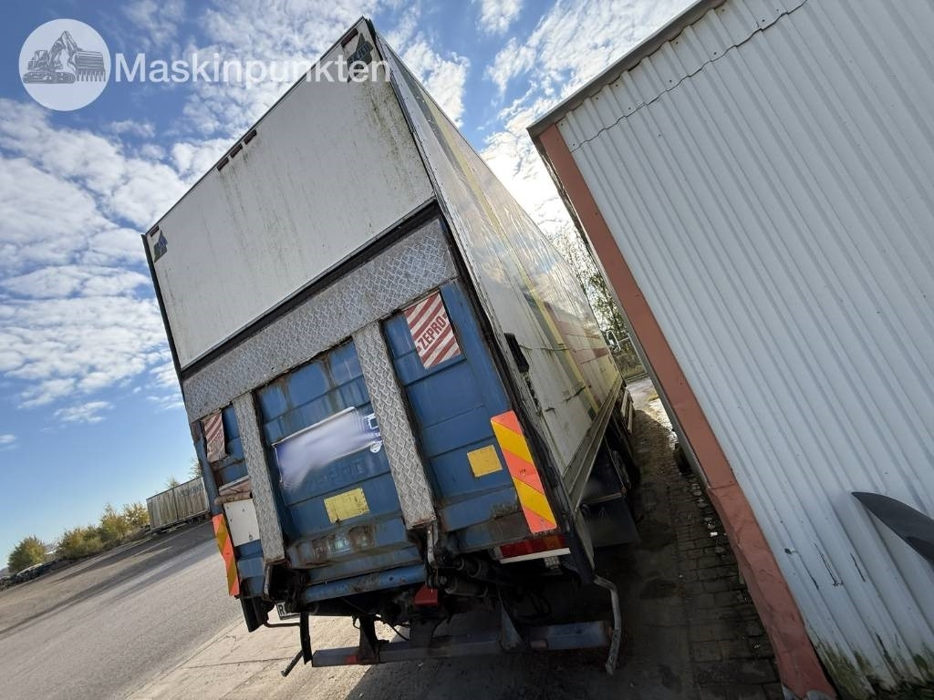 Volvo FM 12 - Camión caja cerrada: foto 4 Volvo FM 12 - Camión caja cerrada: foto 4