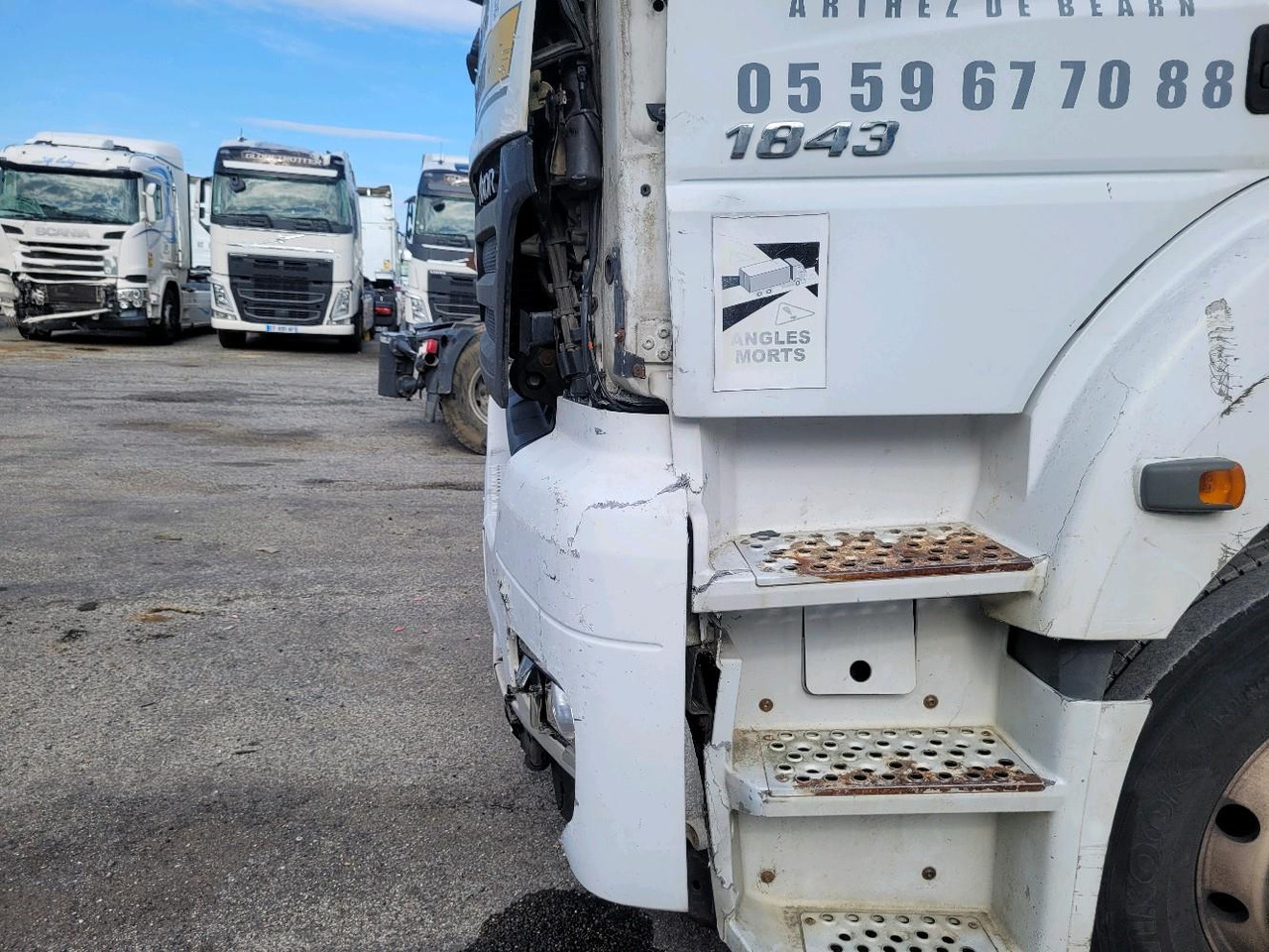 Cabeza tractora MERCEDES AXOR 1843: foto 18