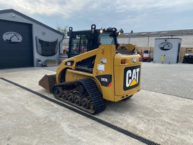 CAT 247 B 3 - Minicargadora: foto 3 CAT 247 B 3 - Minicargadora: foto 3